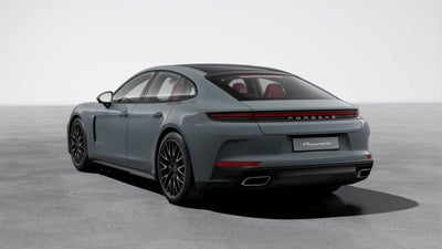 2026 Porsche Panamera RWD