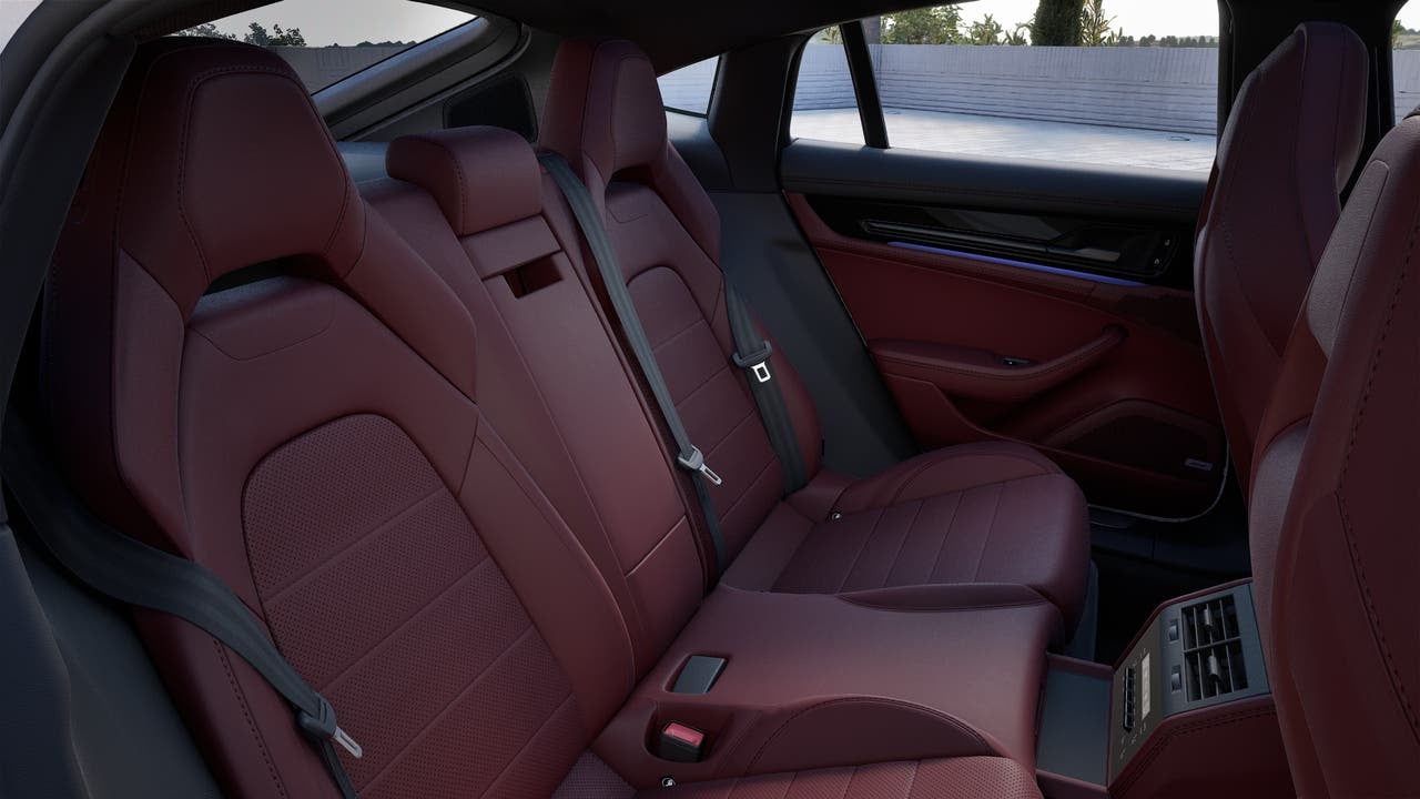 2027 Porsche Panamera Panamera