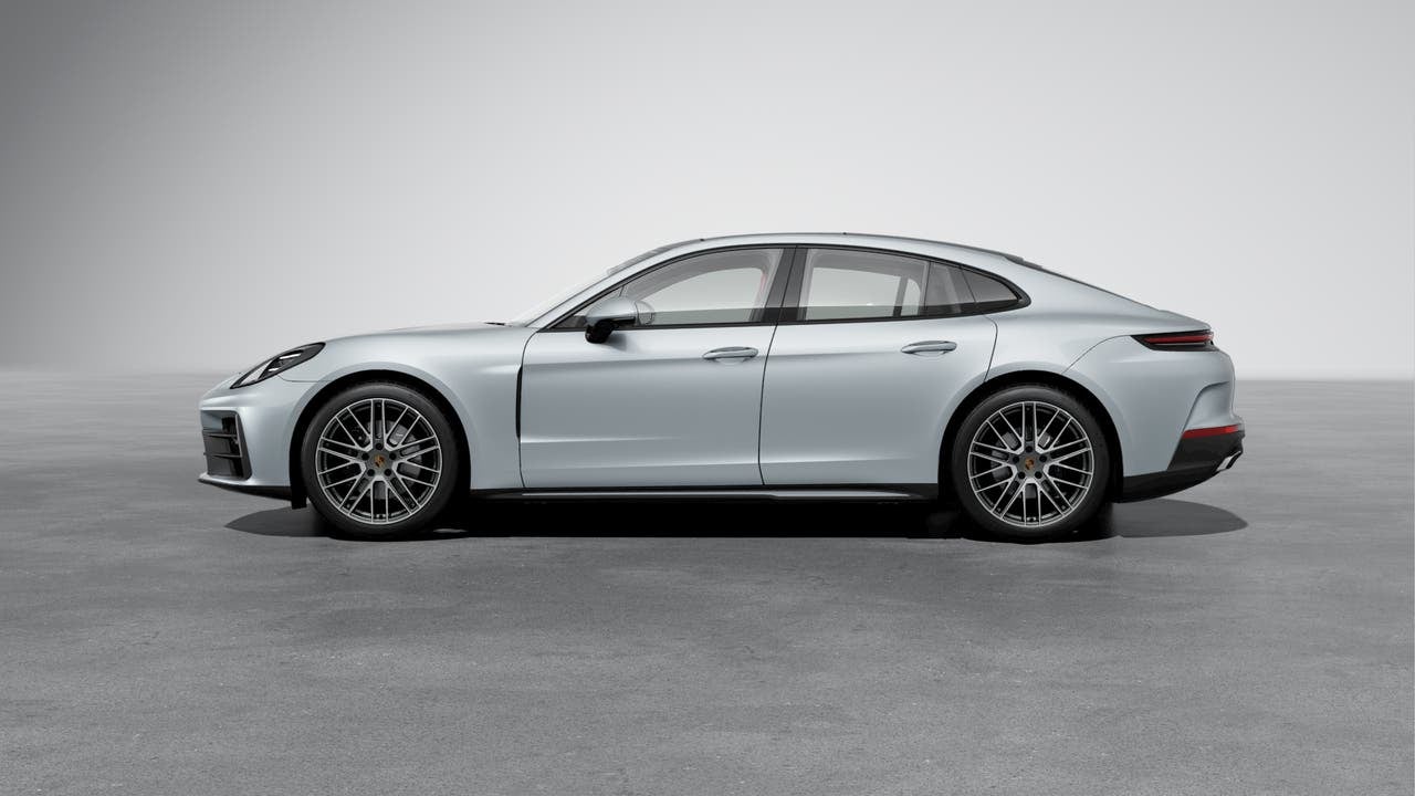 2026 Porsche Panamera Base