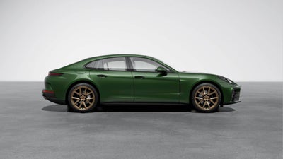 2026 Porsche Panamera 4