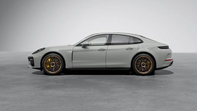 2026 Porsche Panamera GTS