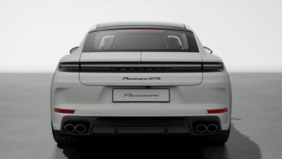 2026 Porsche Panamera GTS