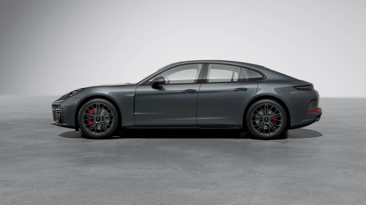 2026 Porsche Panamera GTS