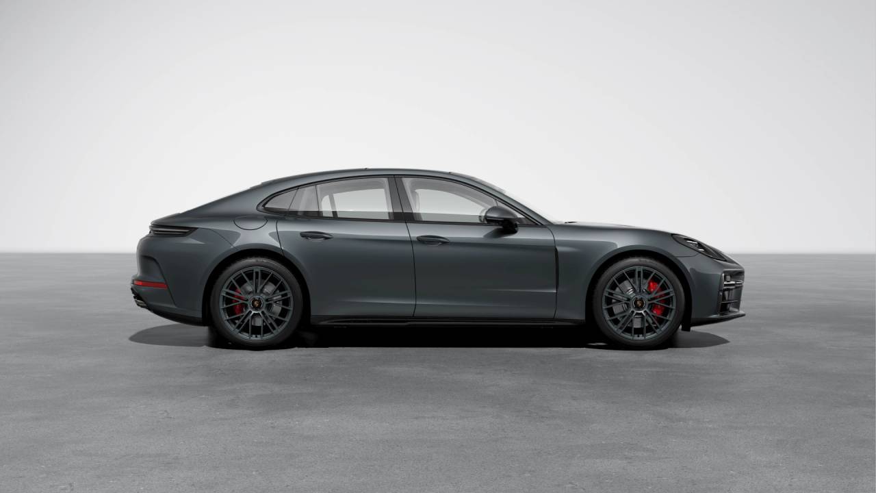 2026 Porsche Panamera GTS