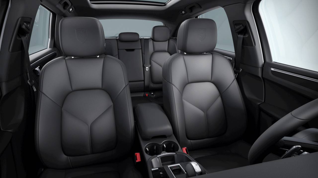 2026 Porsche Macan AWD