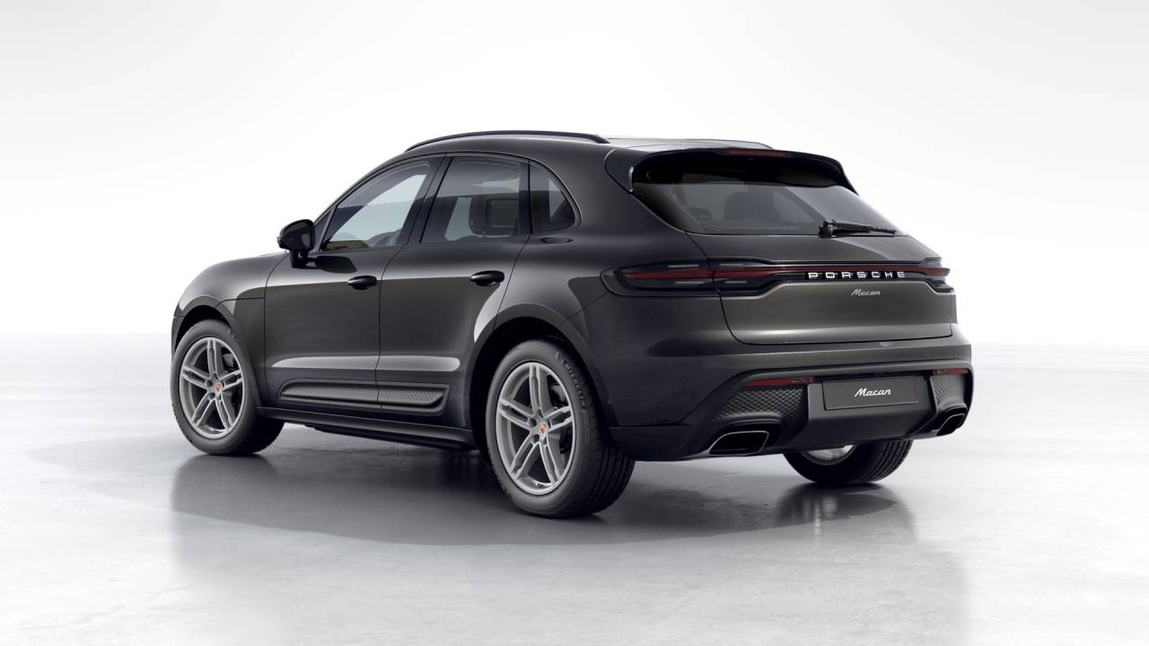 2026 Porsche Macan AWD
