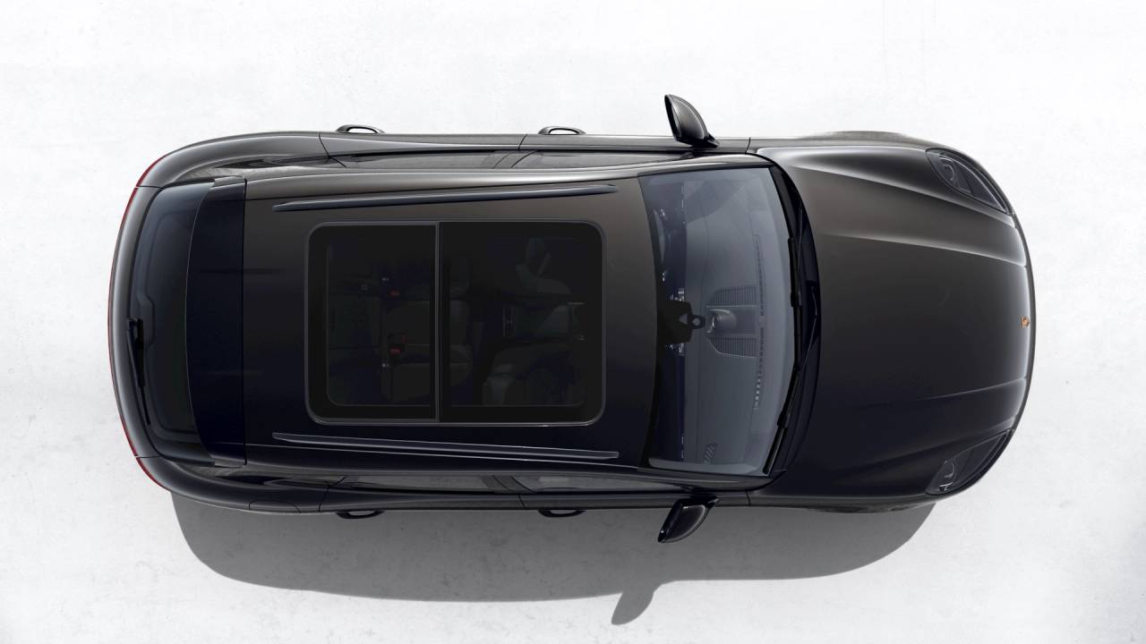 2026 Porsche Macan AWD