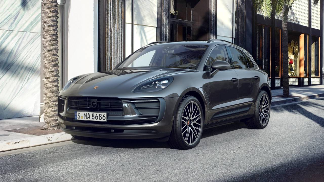 2026 Porsche Macan AWD