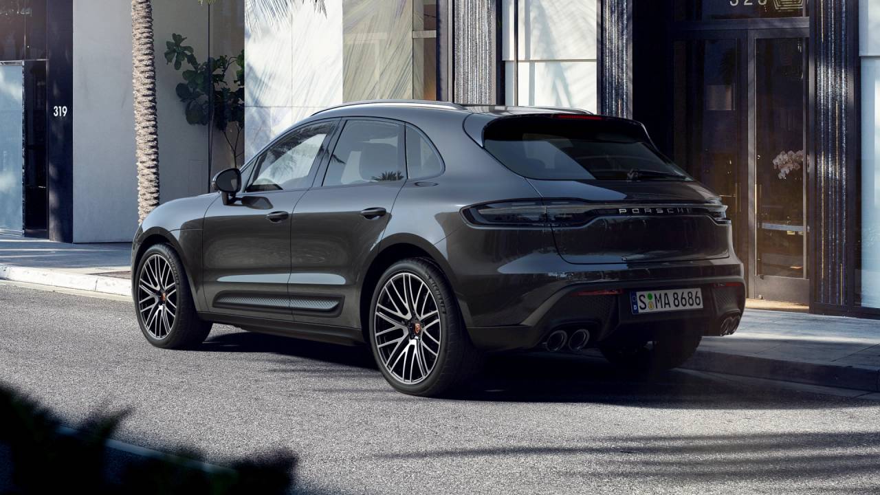2026 Porsche Macan AWD