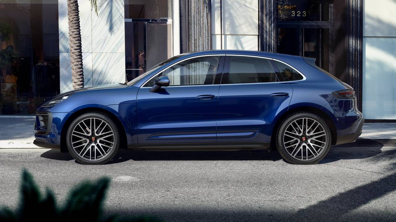 2026 Porsche Macan AWD