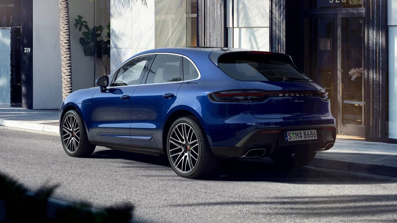 2026 Porsche Macan AWD