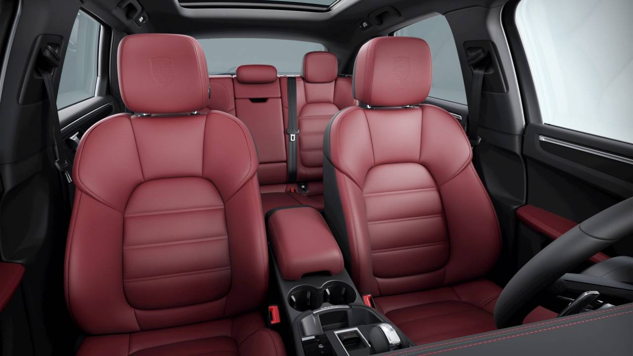 2026 Porsche Macan Base