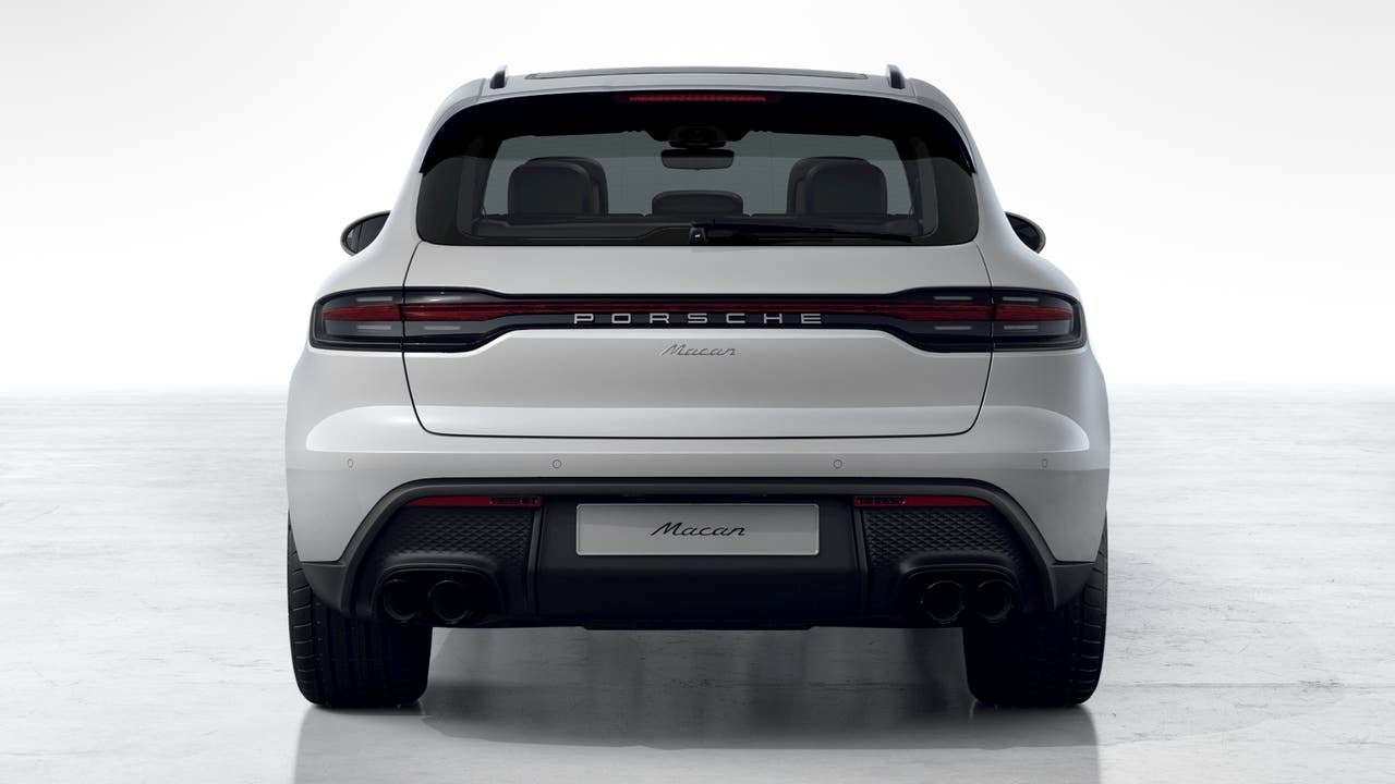 2026 Porsche Macan Base
