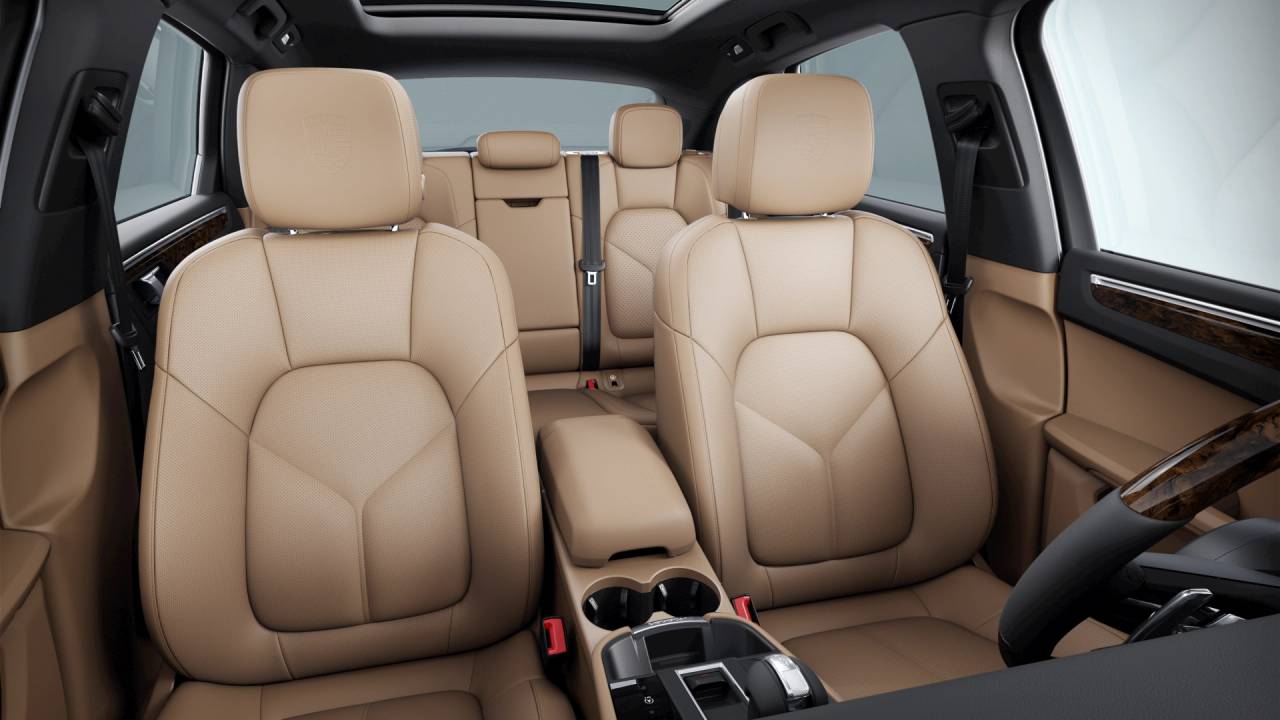 2026 Porsche Macan AWD