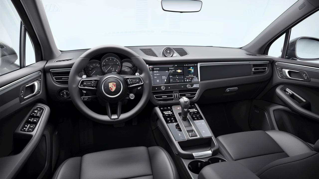 2026 Porsche Macan Base