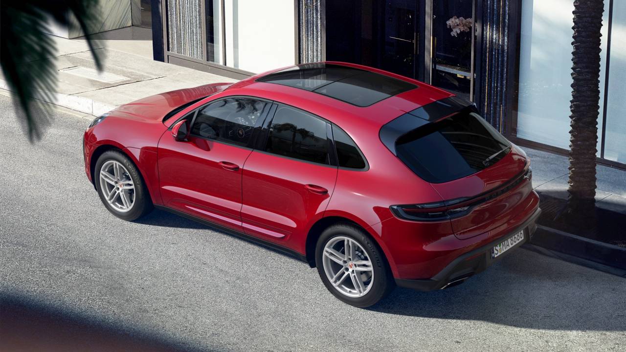 2026 Porsche Macan AWD