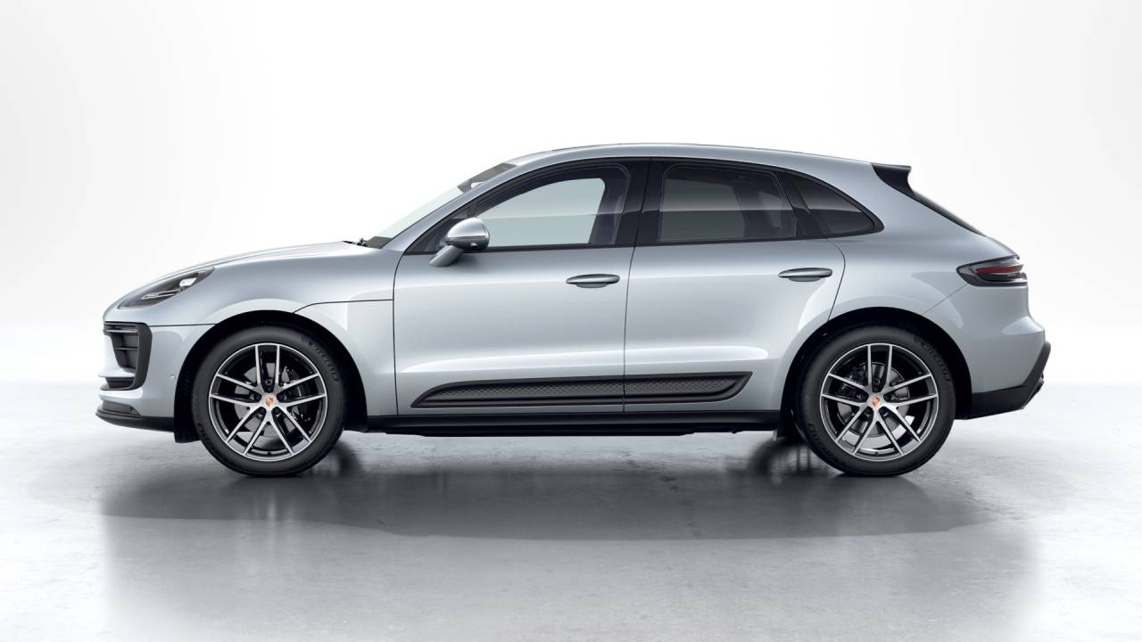 2026 Porsche Macan AWD