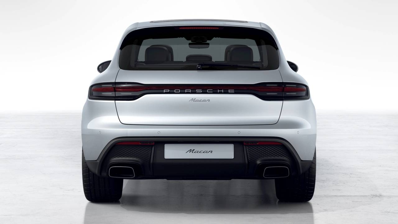 2026 Porsche Macan AWD