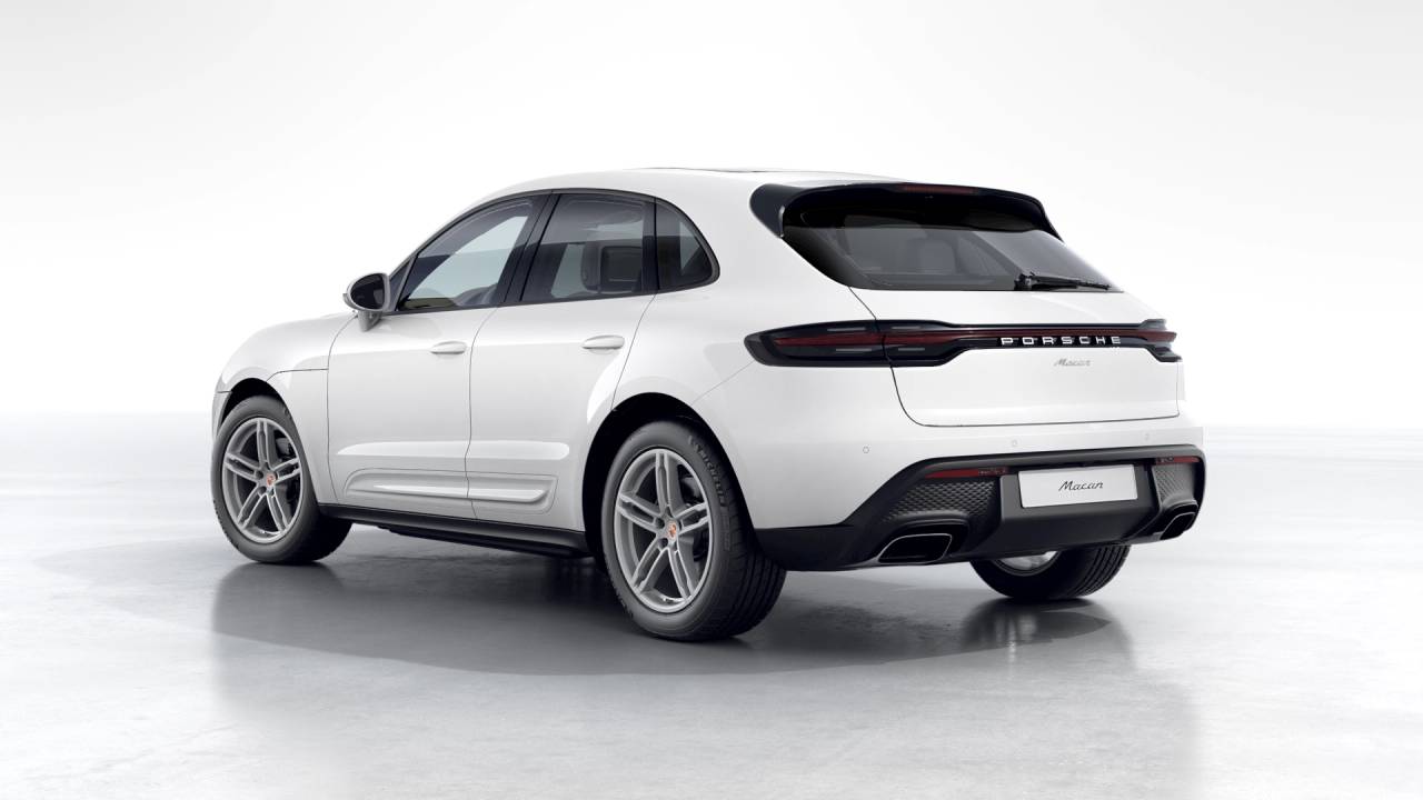 2026 Porsche Macan Base