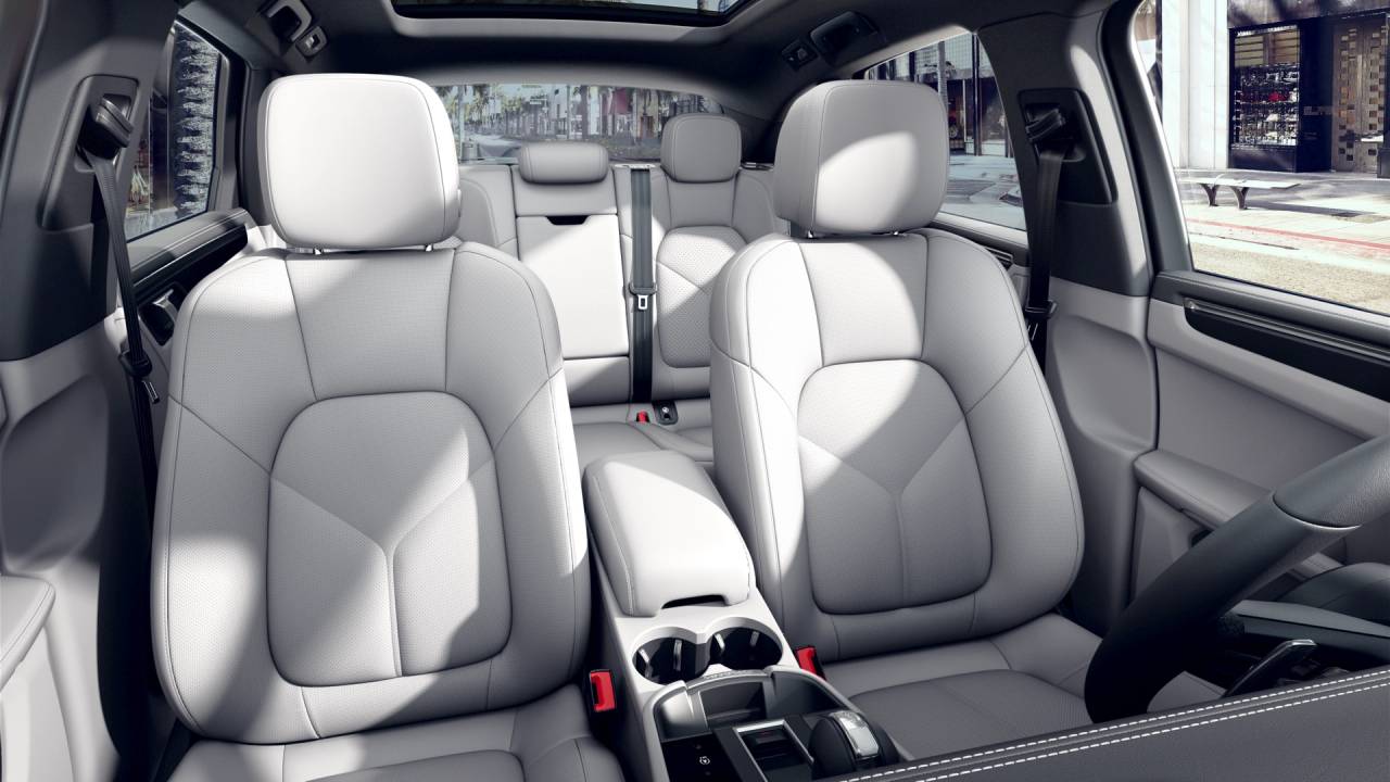 2026 Porsche Macan AWD