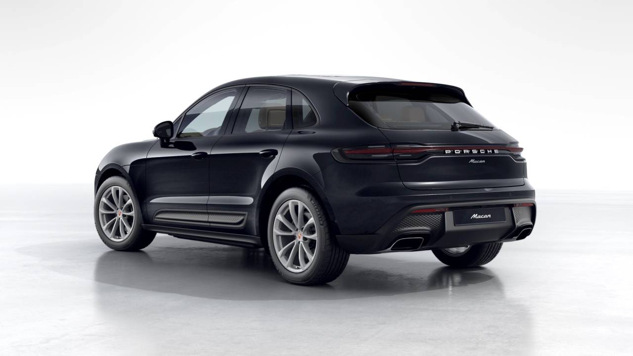 2026 Porsche Macan AWD