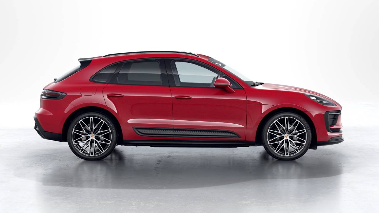 2026 Porsche Macan Base