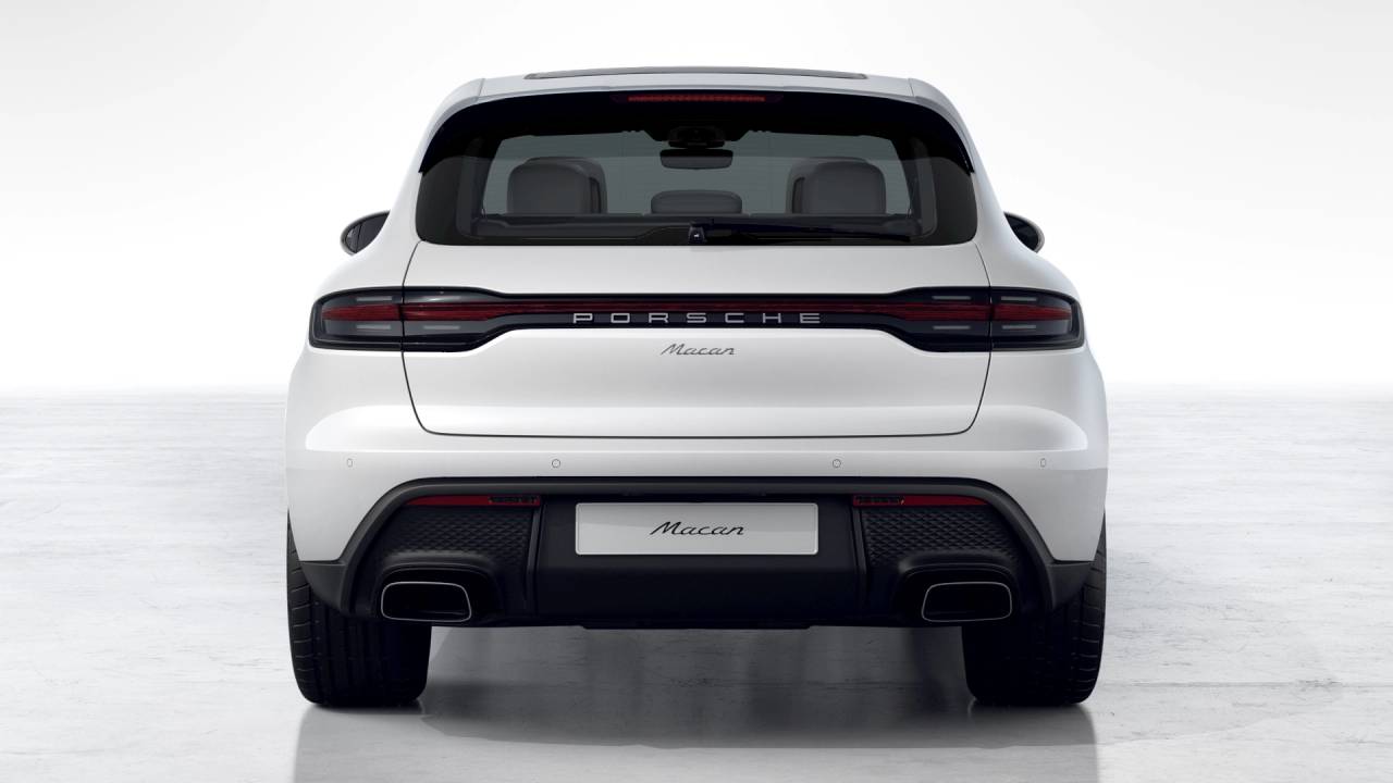 2026 Porsche Macan AWD