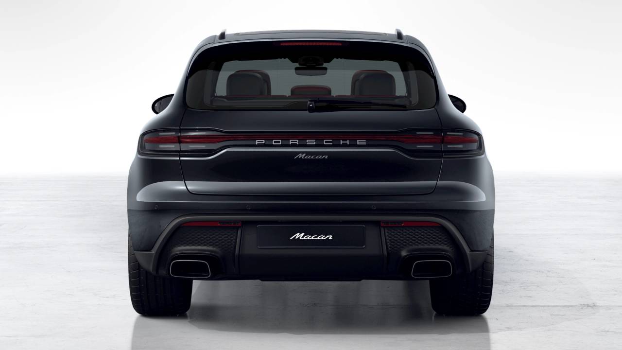 2026 Porsche Macan AWD