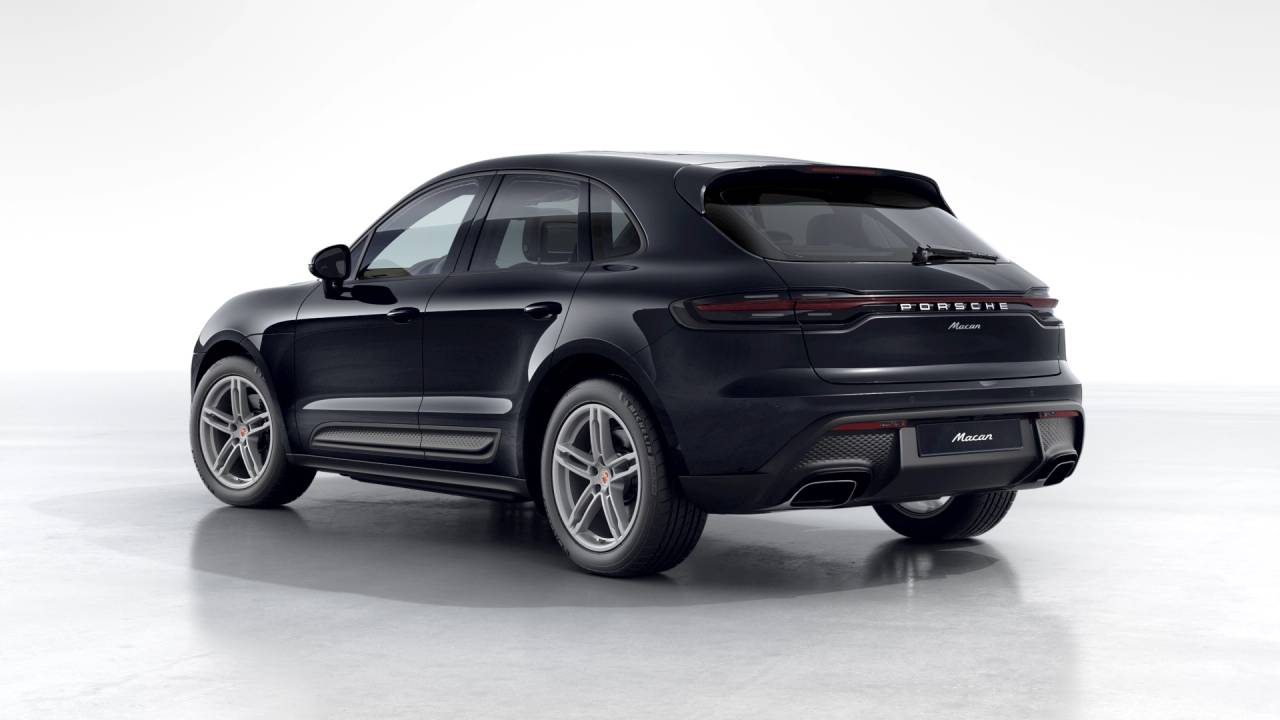 2026 Porsche Macan AWD