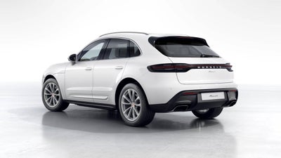 2026 Porsche Macan AWD