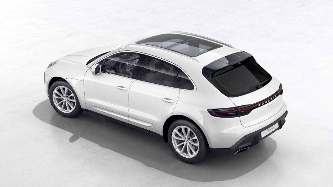 2026 Porsche Macan AWD