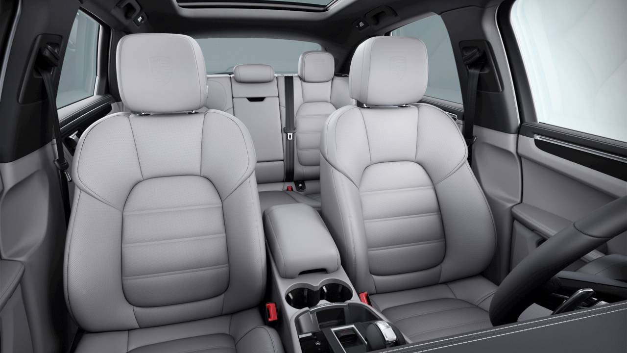 2026 Porsche Macan Base