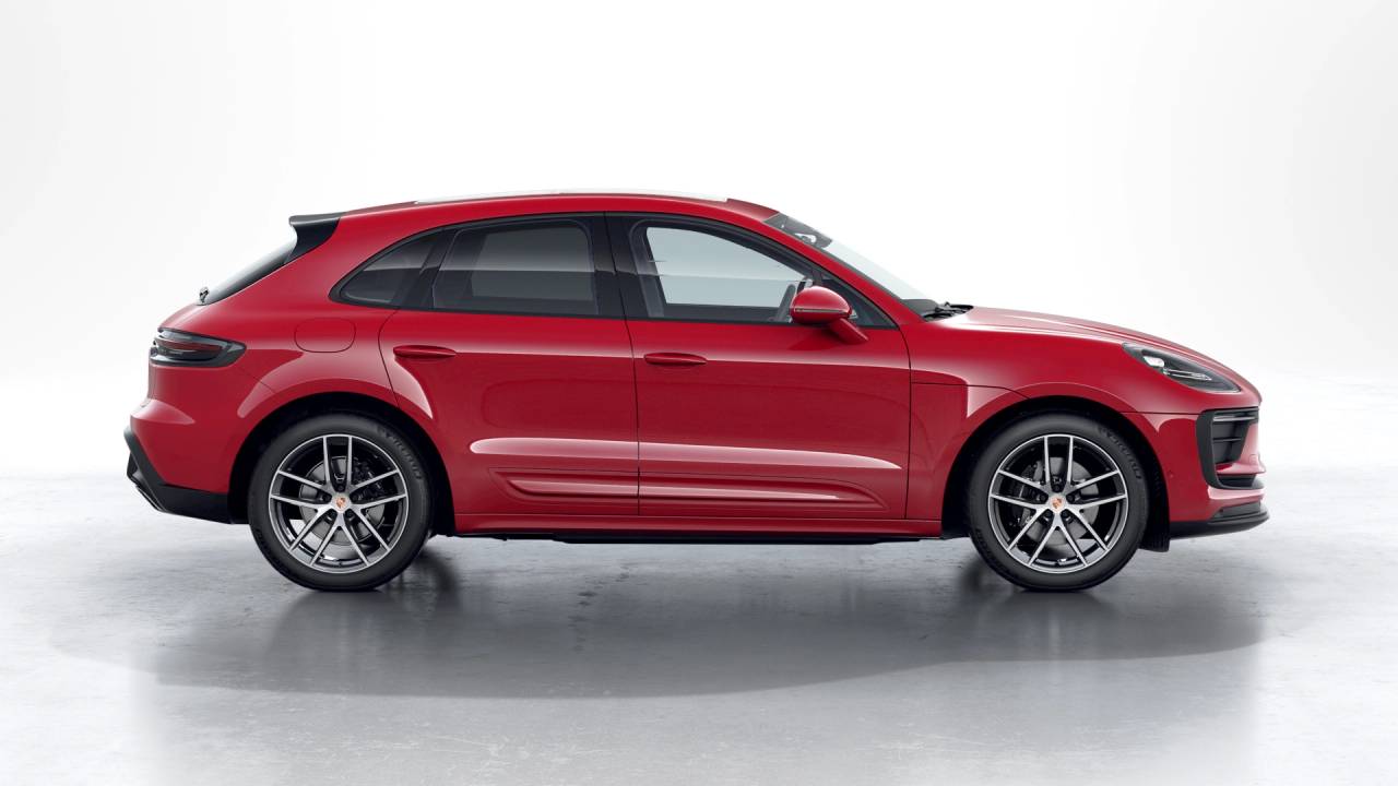 2026 Porsche Macan AWD