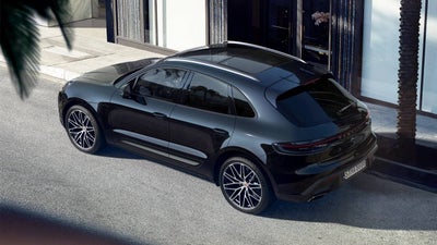 2026 Porsche Macan AWD