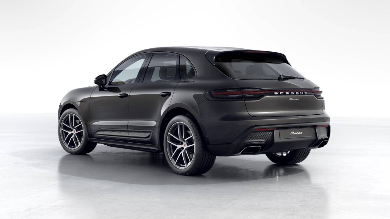 2026 Porsche Macan AWD