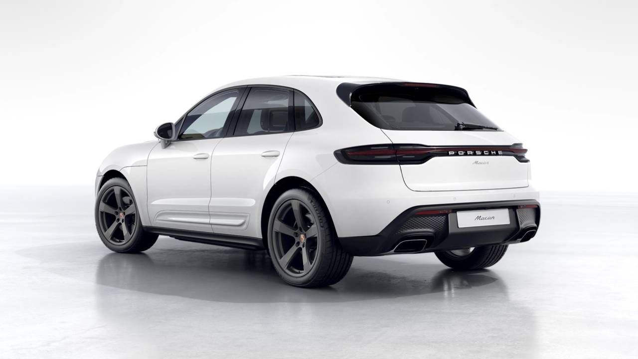 2026 Porsche Macan AWD