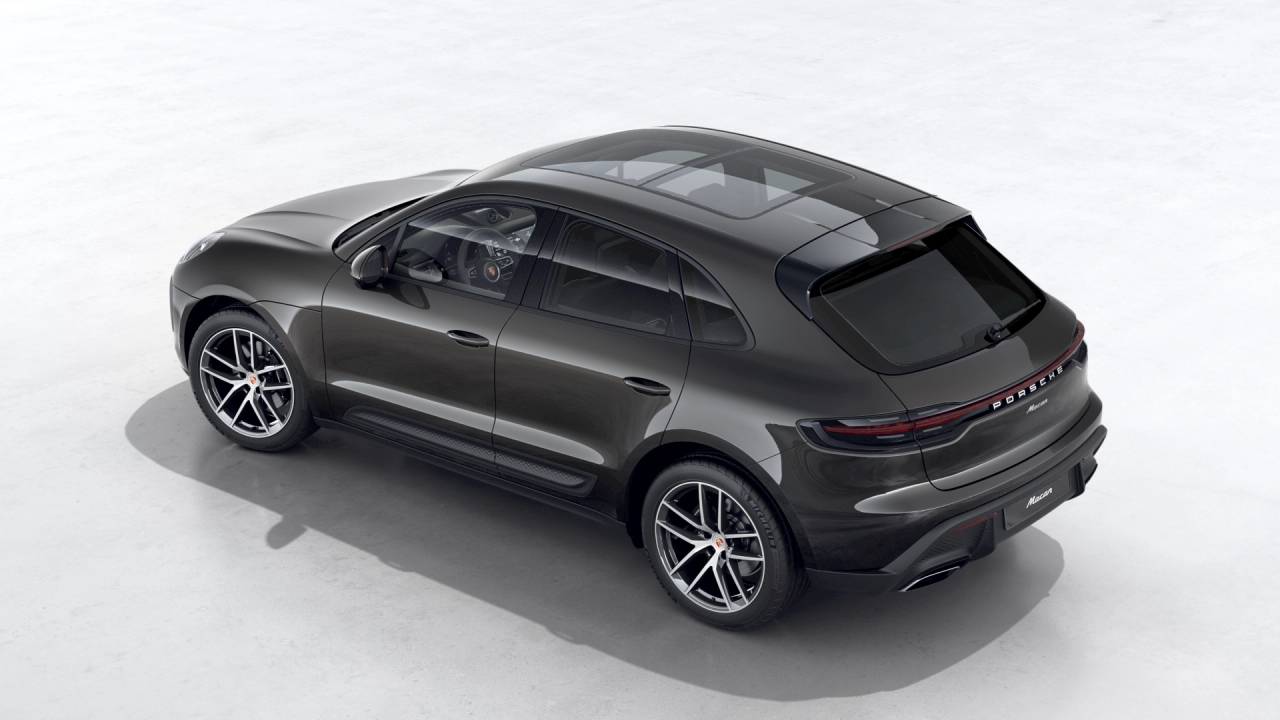 2026 Porsche Macan AWD