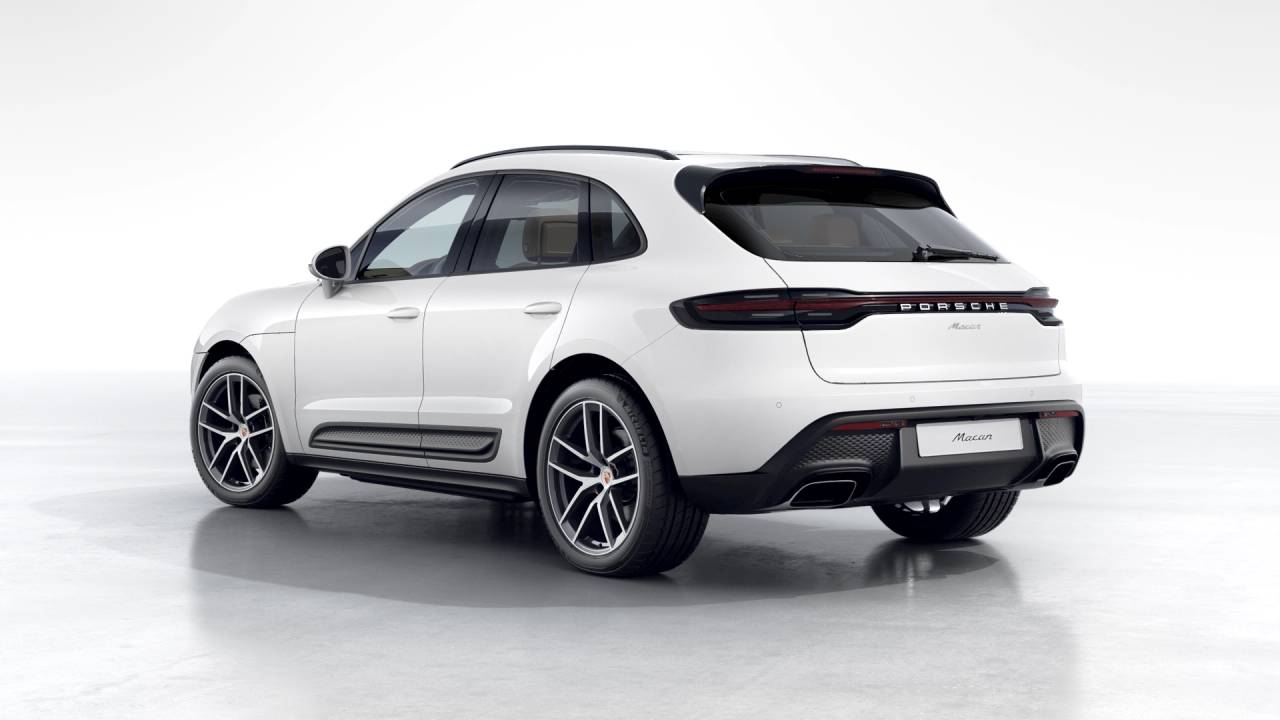 2026 Porsche Macan Base