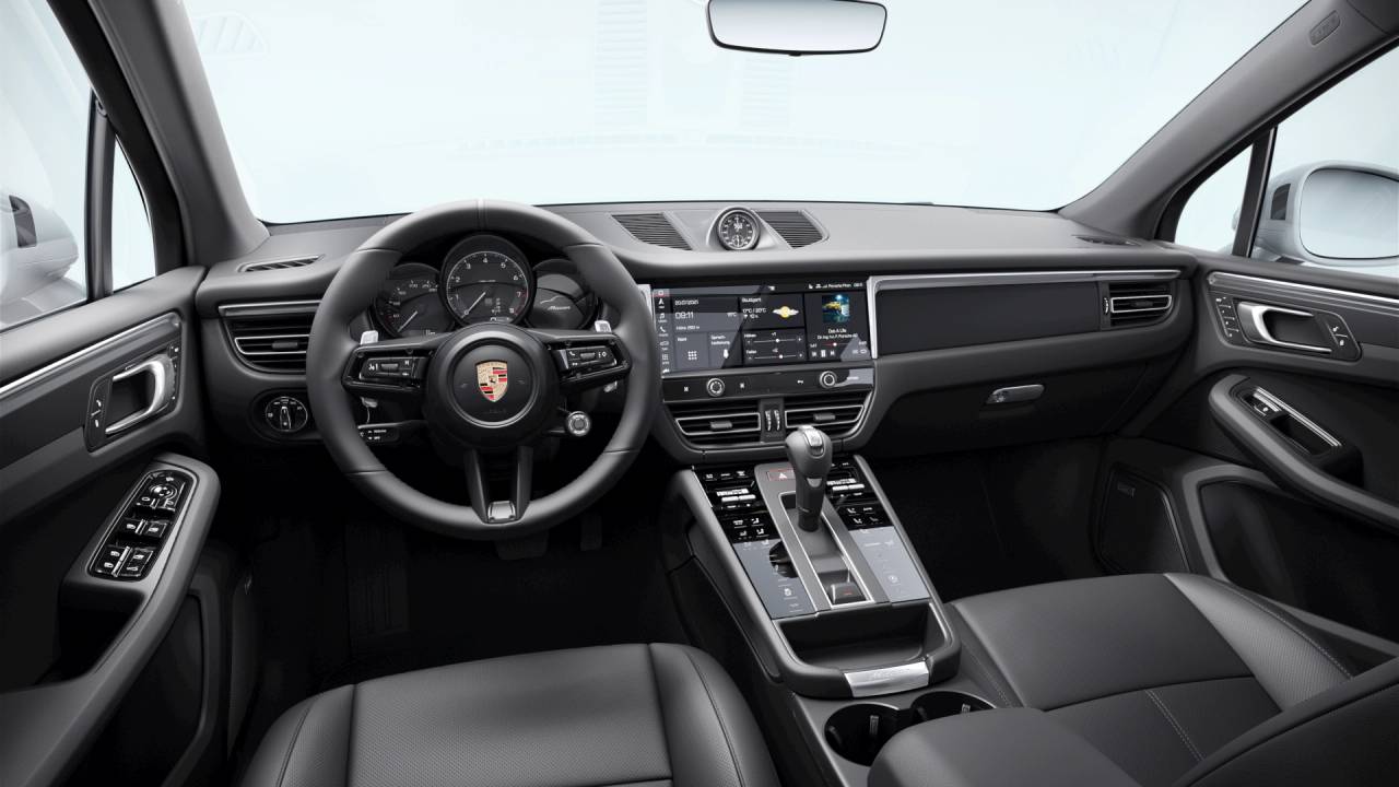 2026 Porsche Macan Base