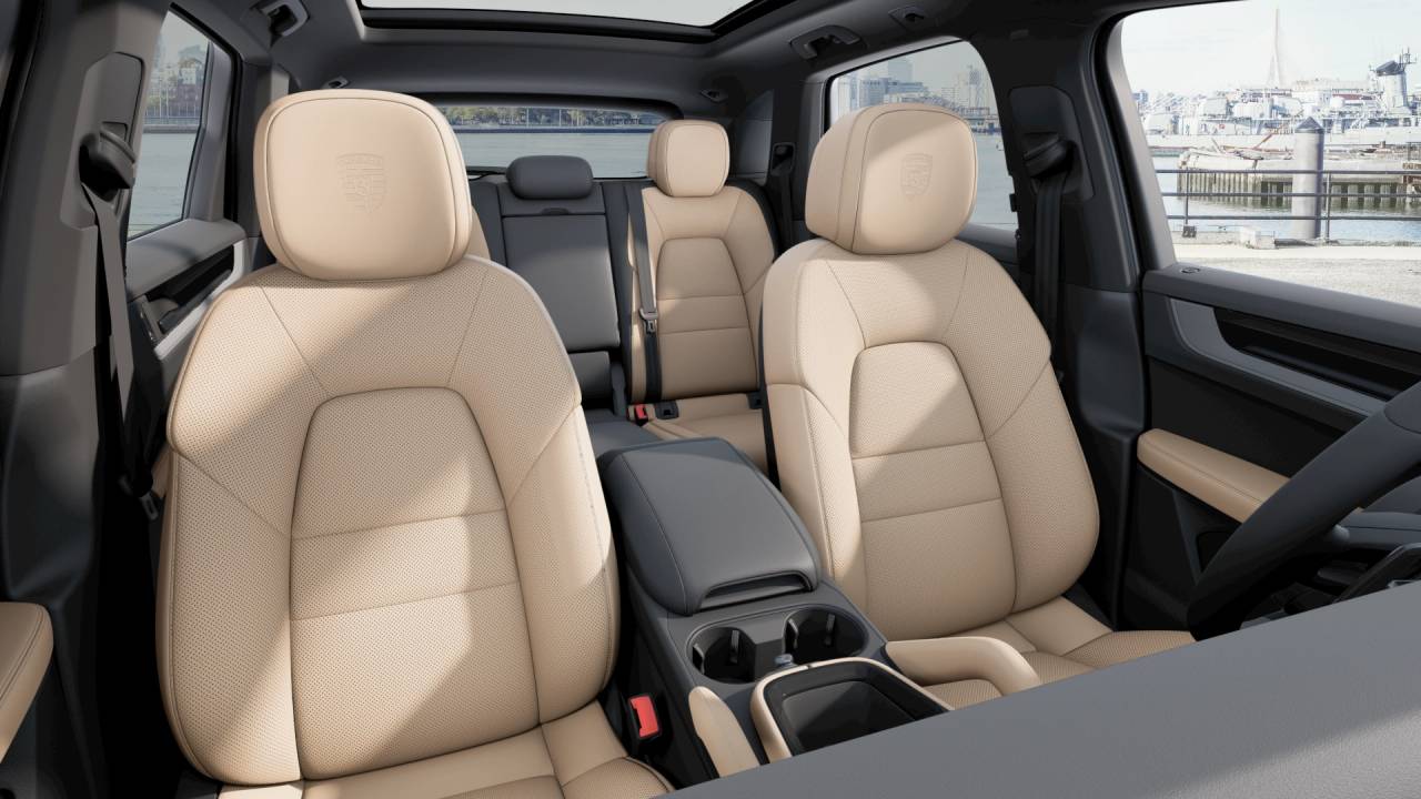 2026 Porsche Cayenne AWD