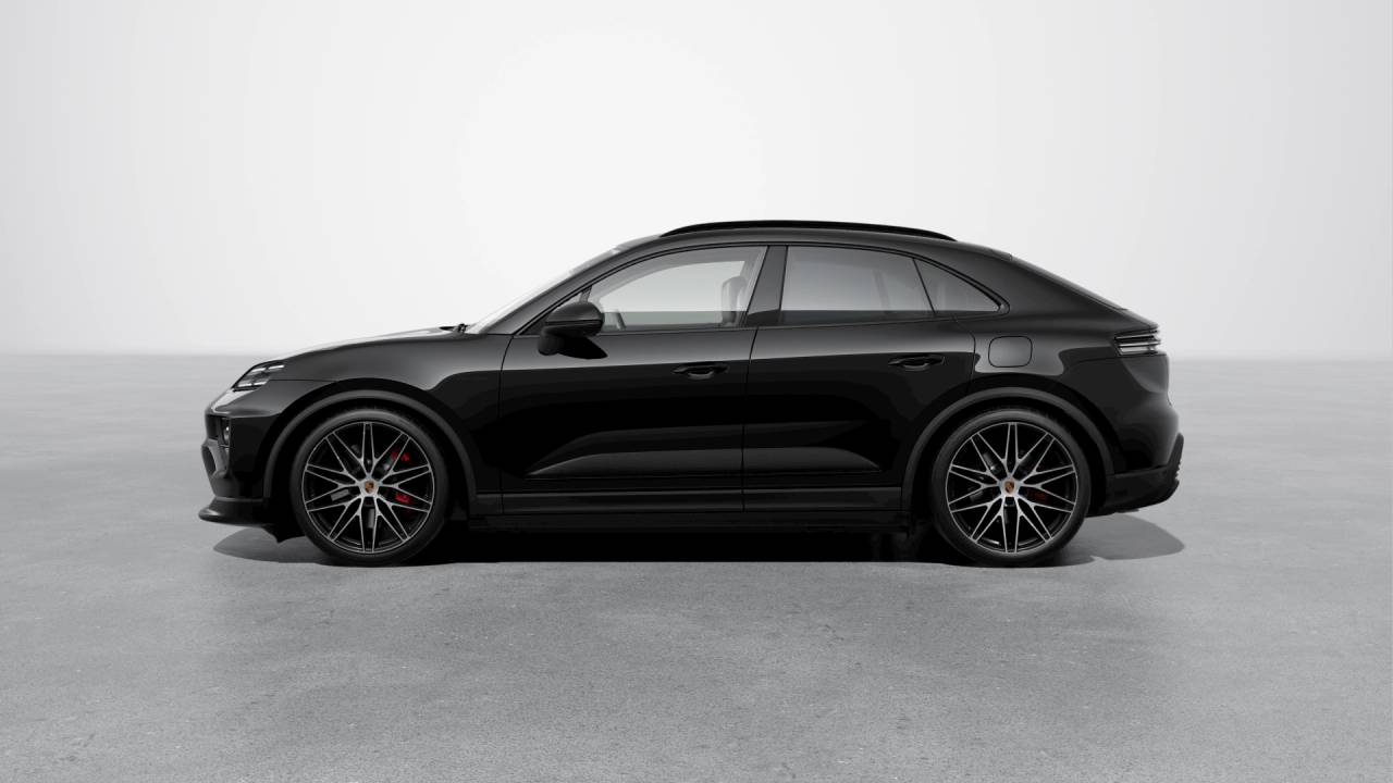 2026 Porsche Macan 4S Electric