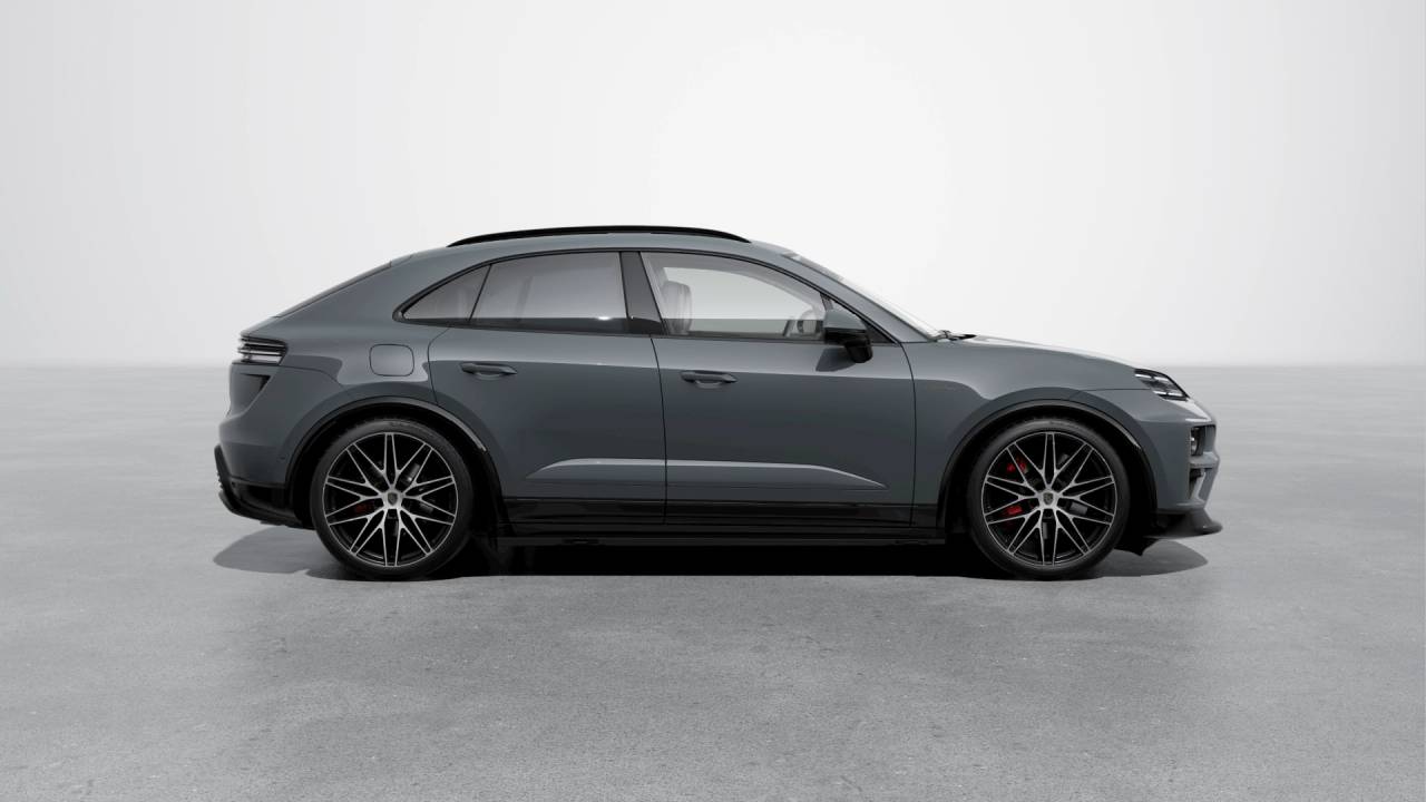 2026 Porsche Macan Electric Turbo