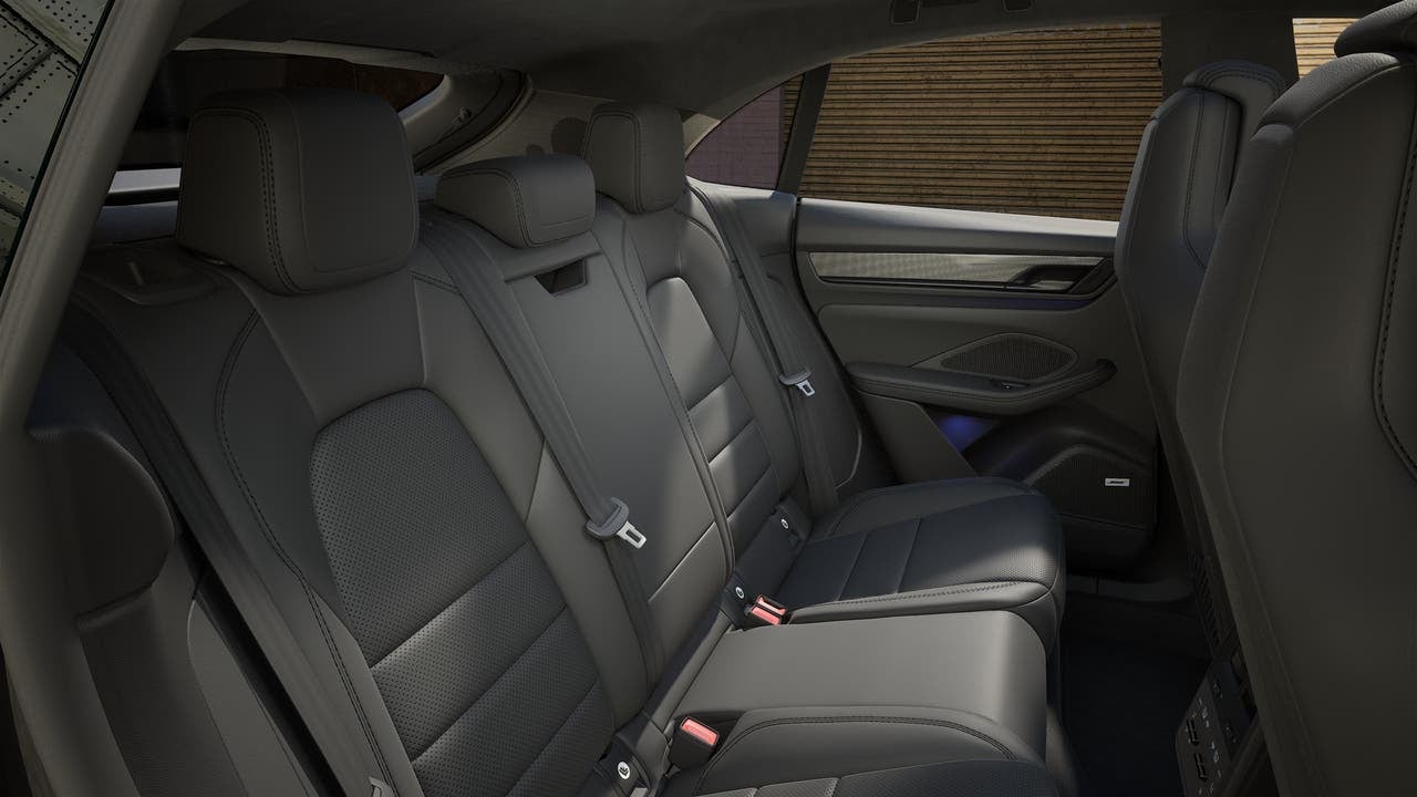 2027 Porsche Macan Macan Turbo Electric