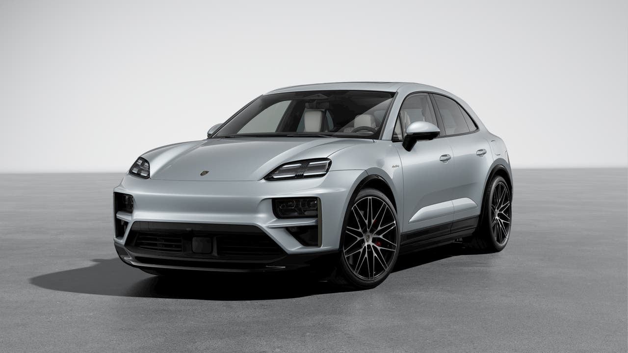 2026 Porsche Macan Macan Turbo Electric