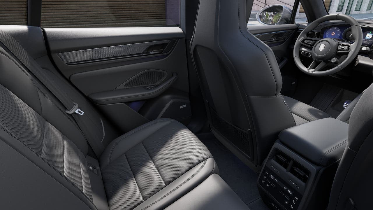 2026 Porsche Macan Macan Turbo Electric