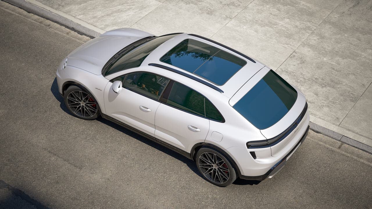 2026 Porsche Macan Macan Turbo Electric