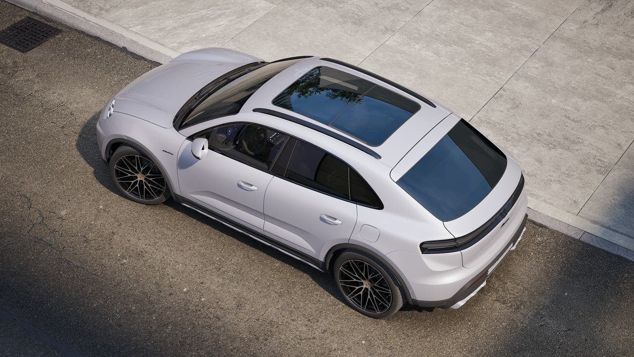 2026 Porsche Macan Macan Electric