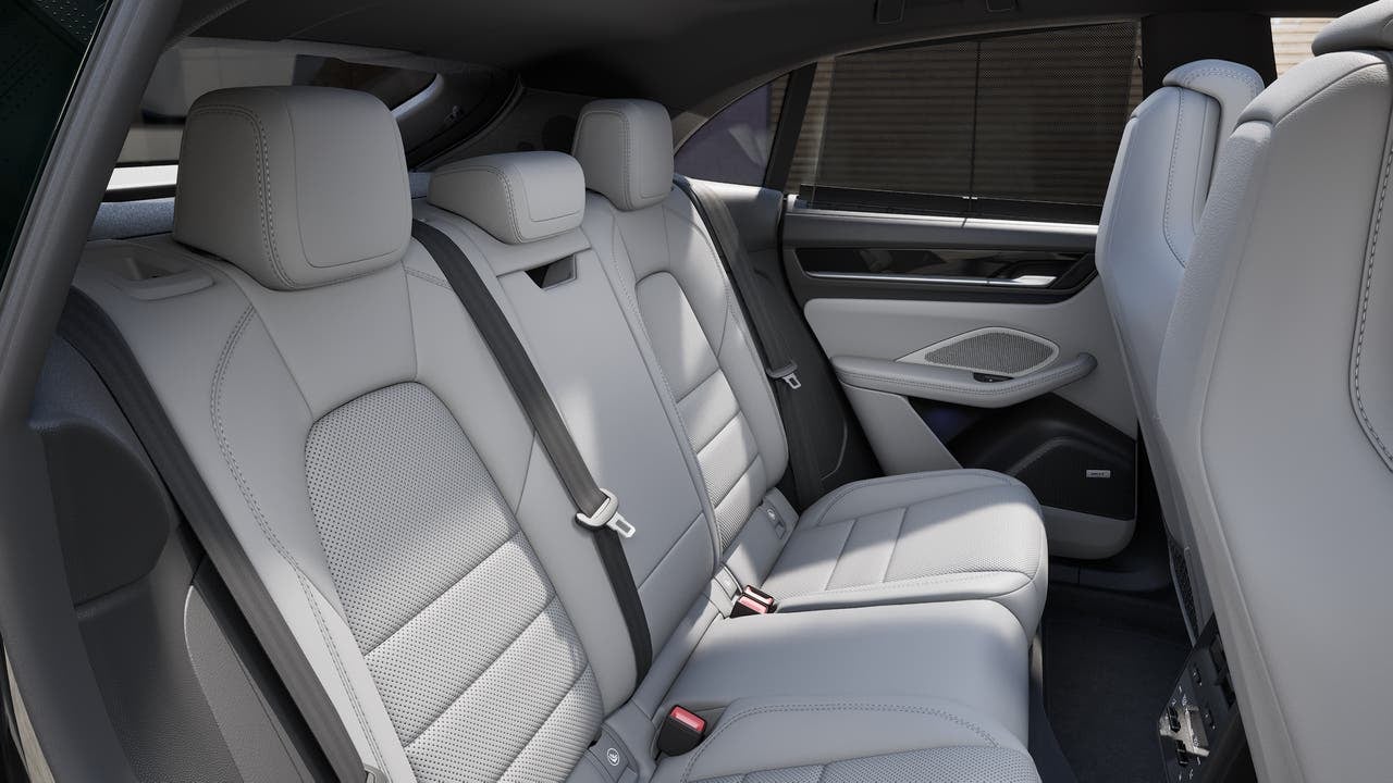 2026 Porsche Macan Macan Electric