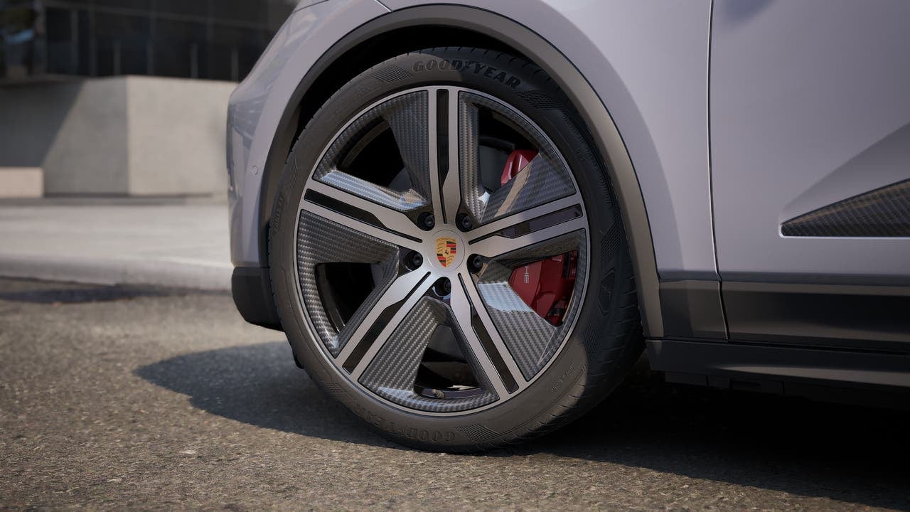 2027 Porsche Macan Macan GTS Electric