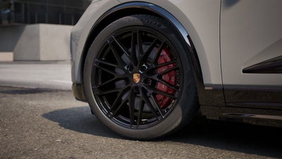 2027 Porsche Macan Macan GTS Electric